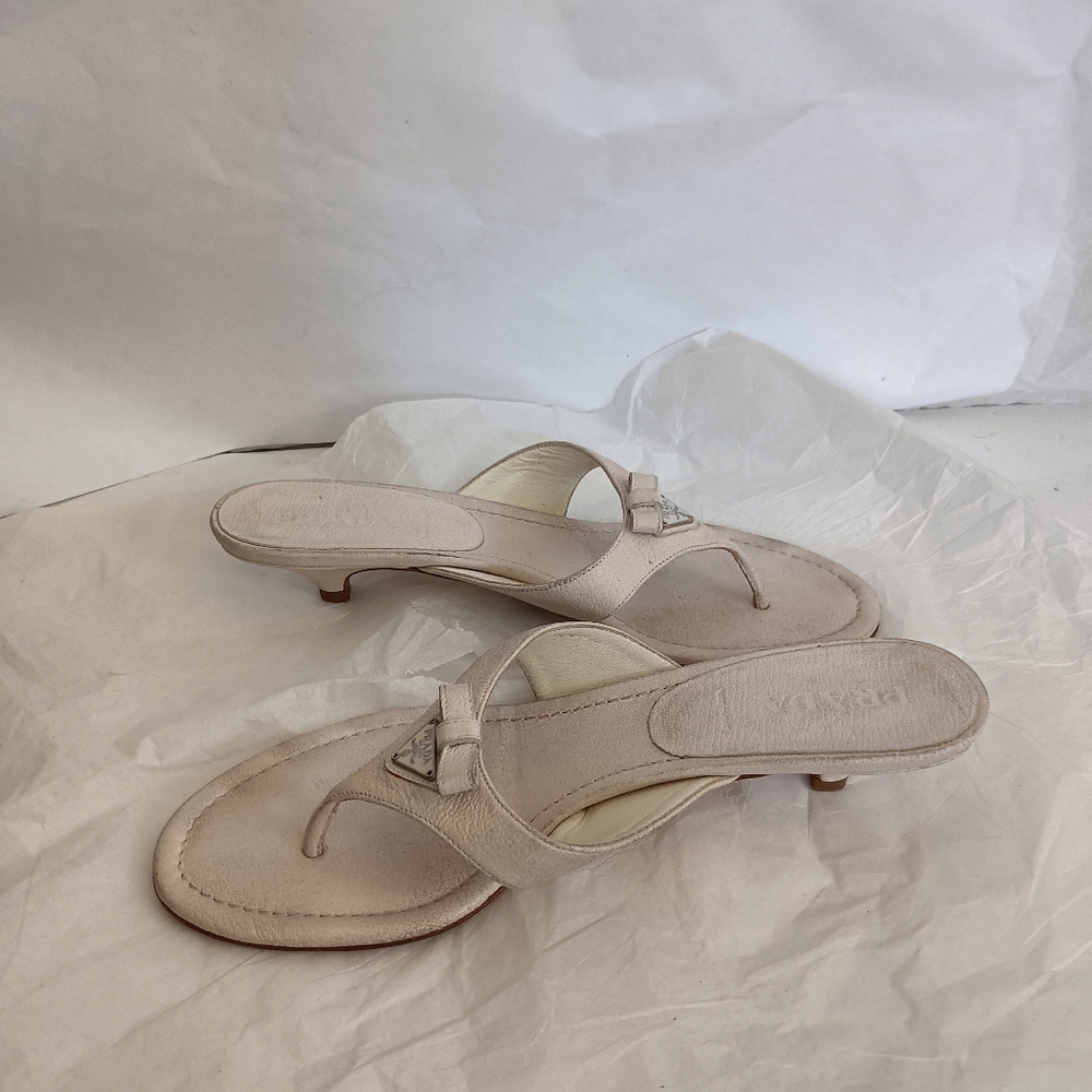 Prada bow thong leather triangle logo sandals size 39.5 - Picture 5 of 16